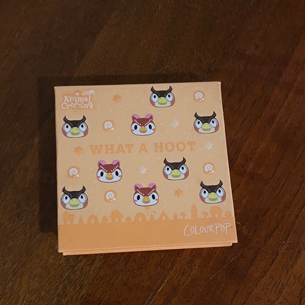 💵ColourPop What A Hoot Animal Crossing Collectable Eyeshadow Palette